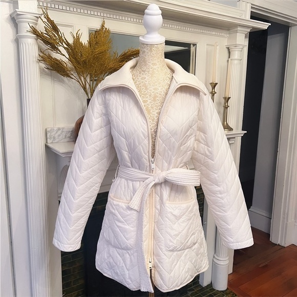 ATHLETA Mendocino Quilted Belted Light Puffer Coat Color Magnolia White Size XS - Picture 4 of 16